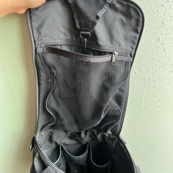 L.L. Bean Black Men's Bag - Picture 2 of 7